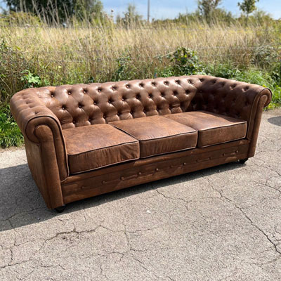 canape_chesterfield_microfibre_marron_3places