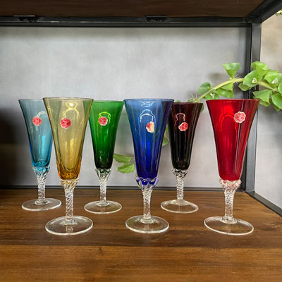 verres_a_pied_vintage_verre_couleur