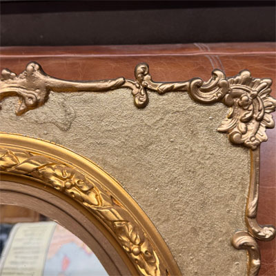 miroir_ancien_cadre_dore