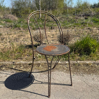chaises_metal_noir