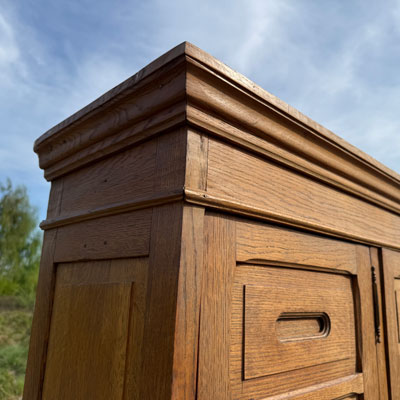 meuble_de_noatire_ancien_avec_portes