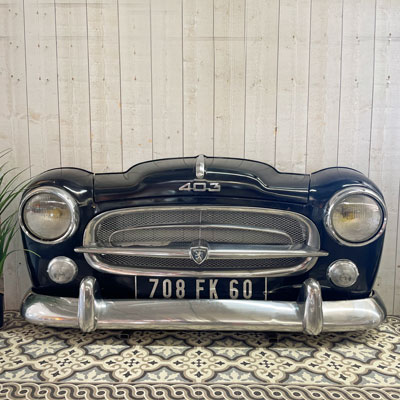 facade_avant-peugeot403